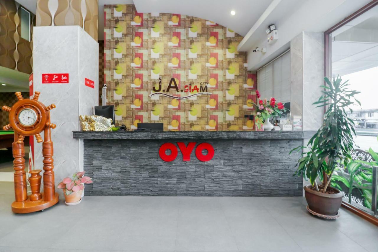 Oyo 120 Ja サイアム シティ ホテル パッタヤー エクステリア 写真